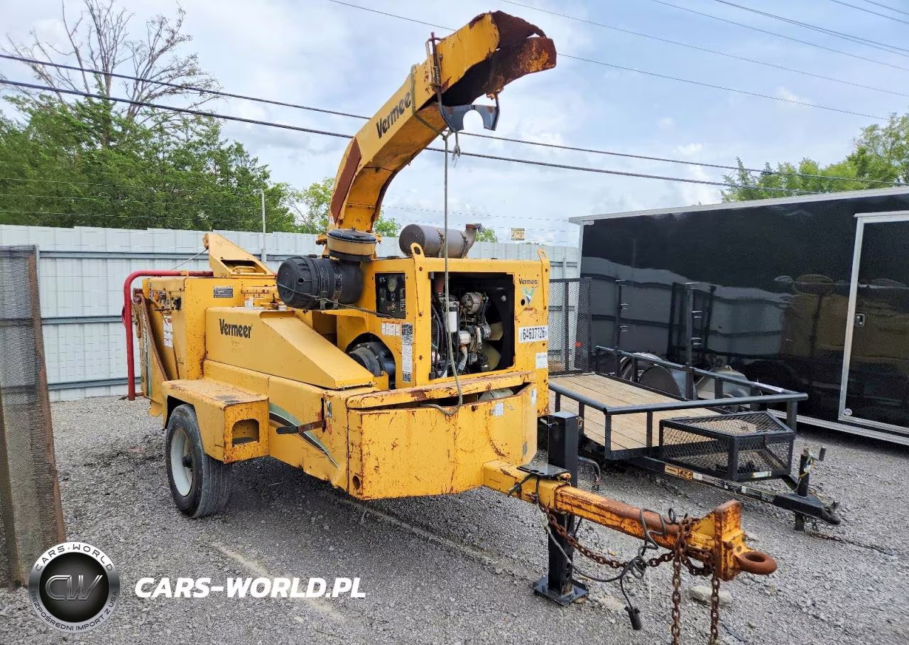 2010 Vermeer Chipper - Wood Chipper – zdjęcie 1 z 10