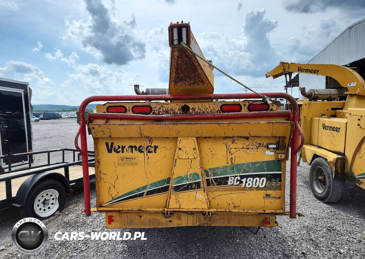 2010 Vermeer Chipper - Wood Chipper VIN:1VRY131Z8A1002704 - 9
