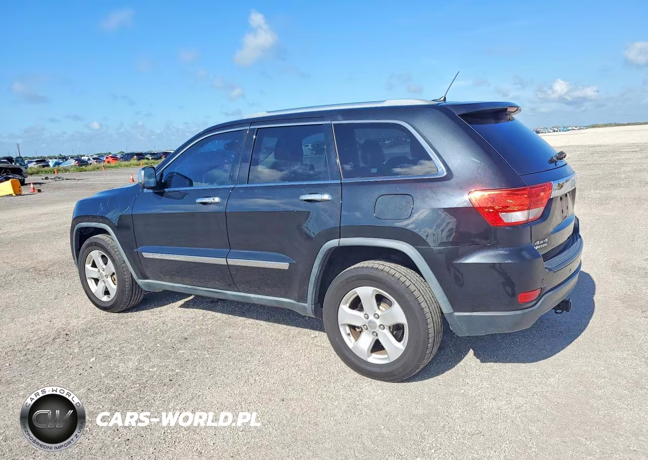 2012 Jeep Grand Cherokee Laredo VIN:1C4RJFAG3CC227320 - 2