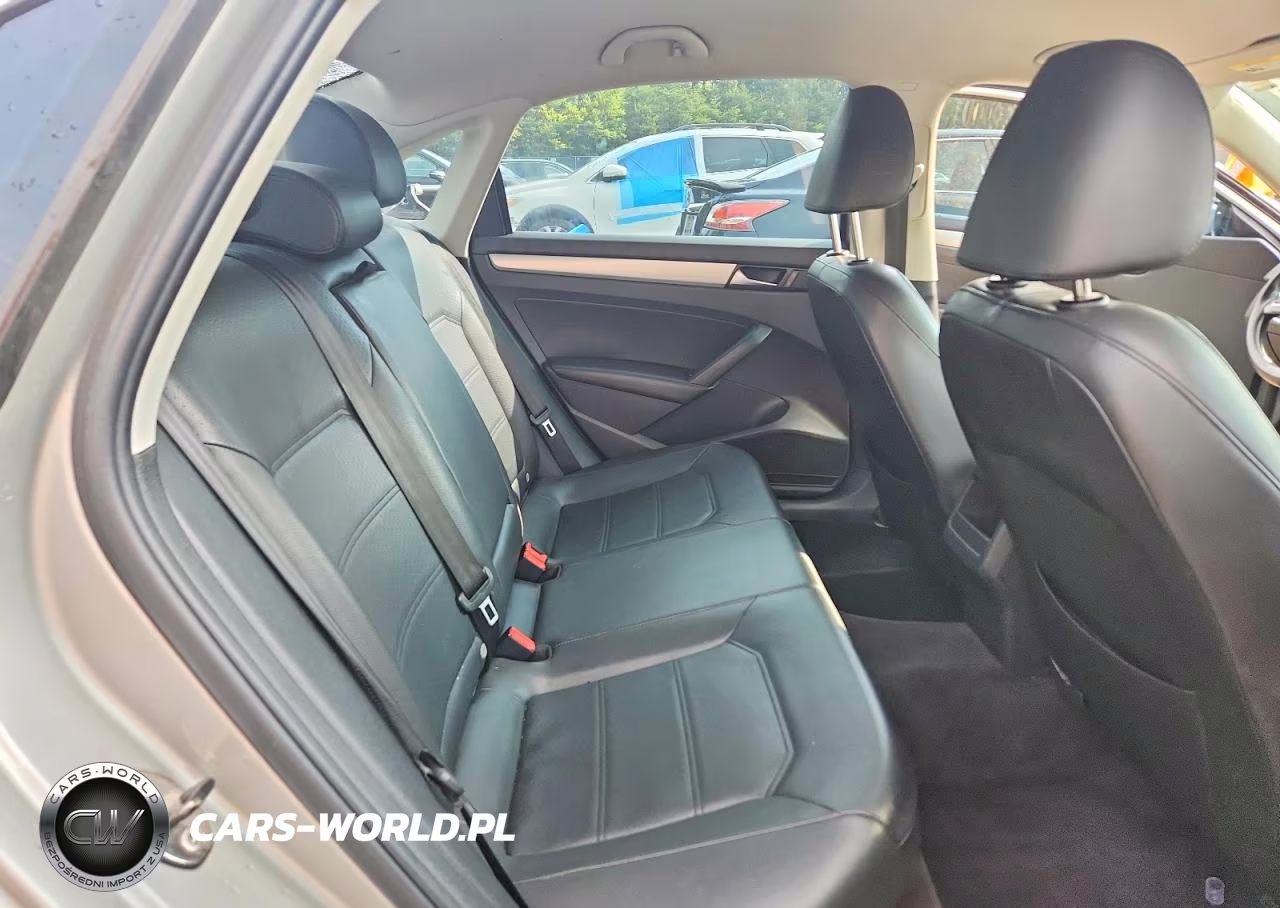 2012 Volkswagen Passat Se VIN:1VWBP7A36CC034384 - 10