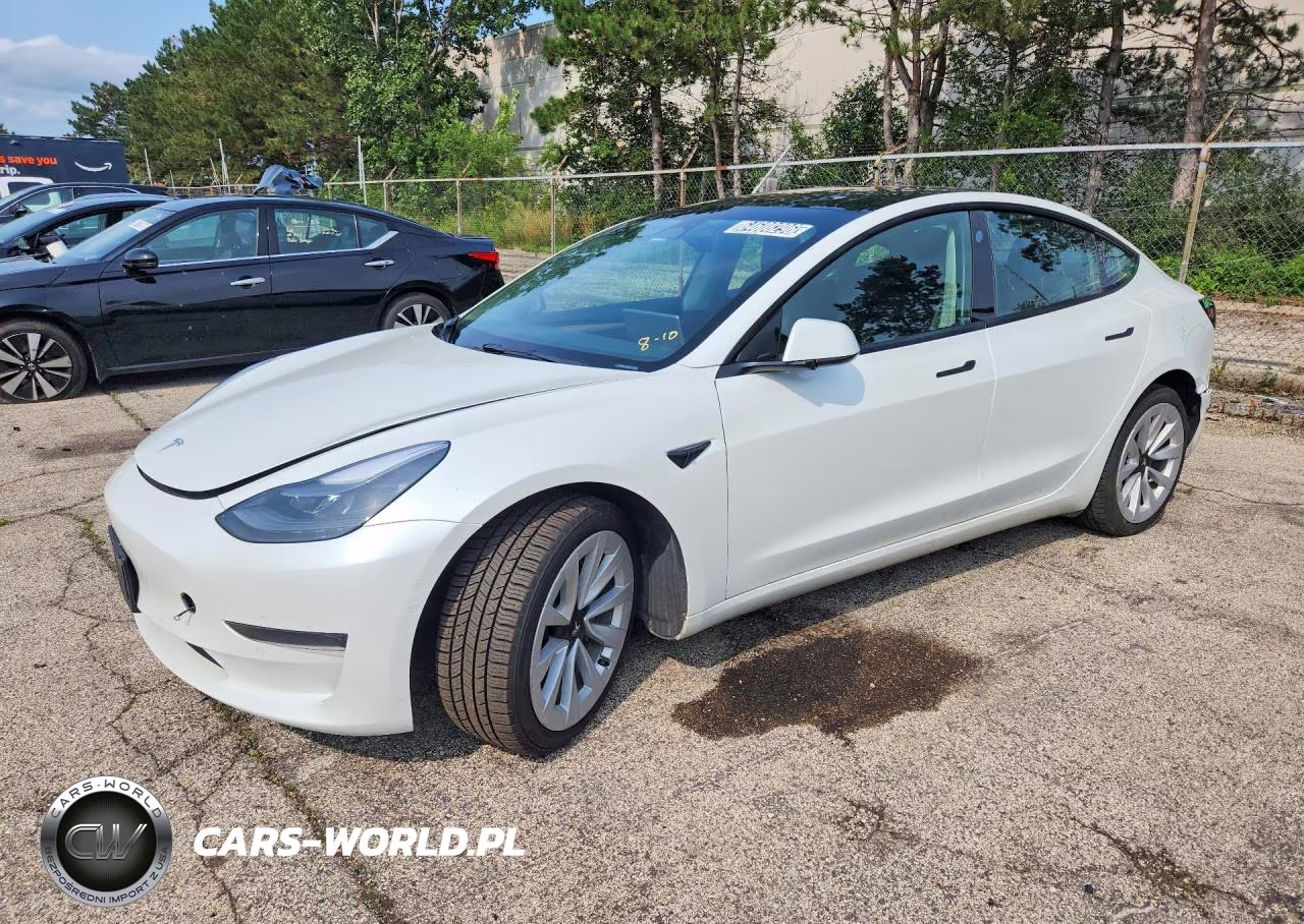2022 Tesla Model 3 – zdjęcie 1 z 12