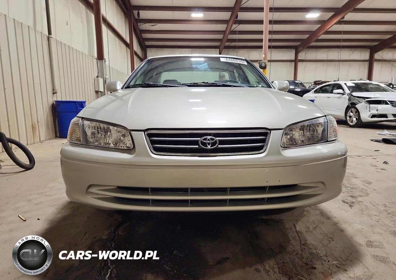 2000 Toyota Camry Le VIN:4T1BG28K2YU689755 - 5