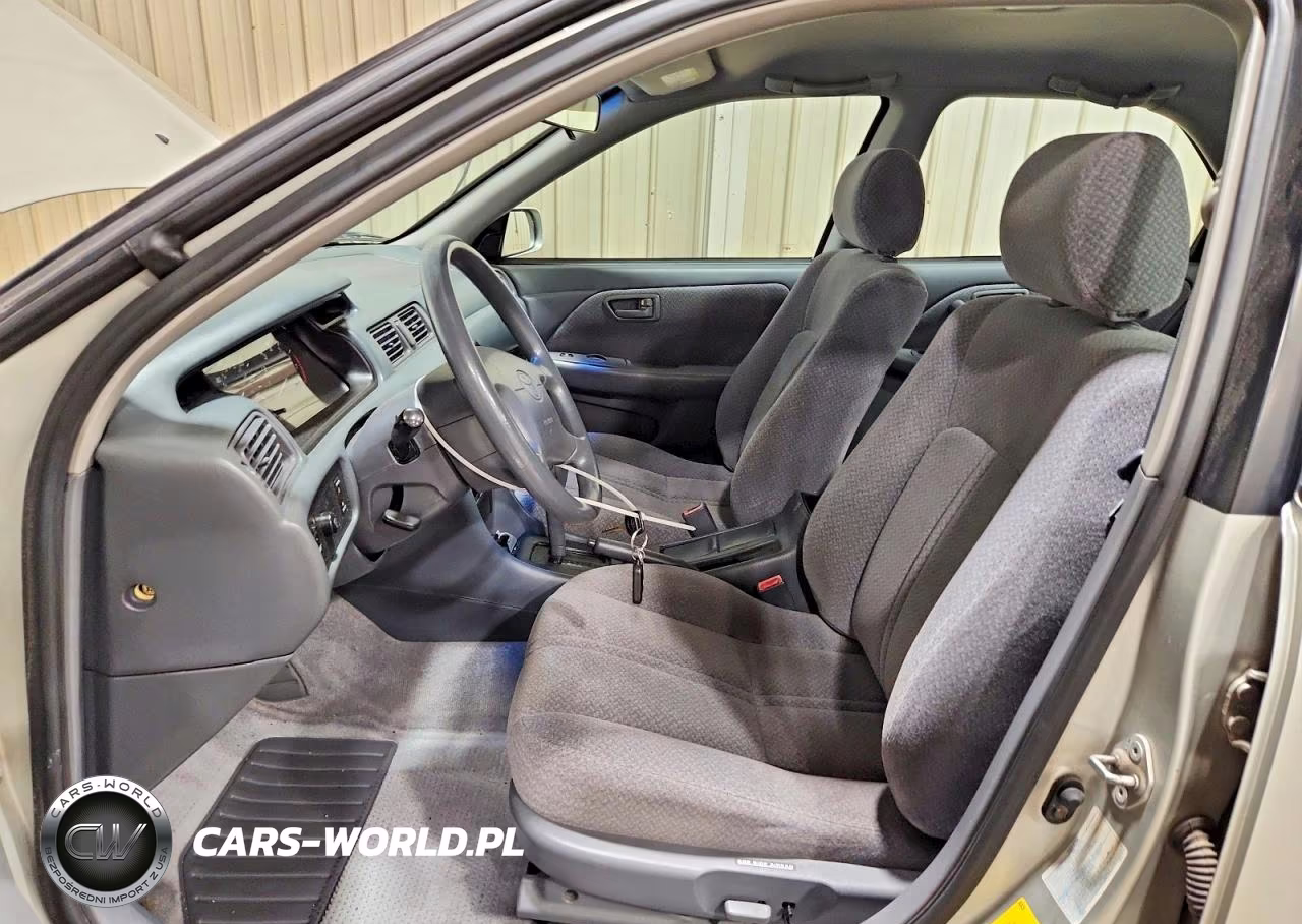2000 Toyota Camry Le VIN:4T1BG28K2YU689755 - 7