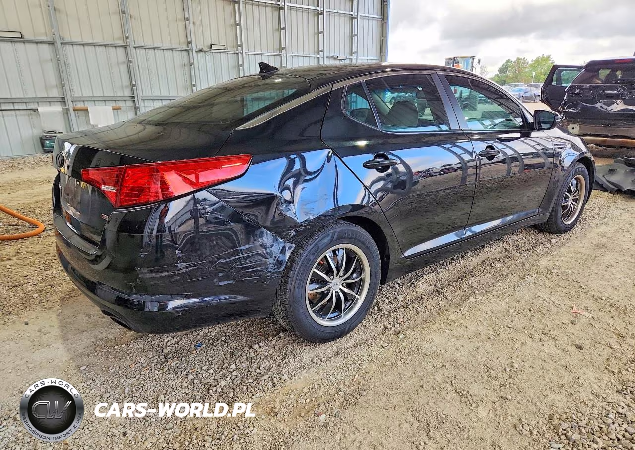 2011 Kia Optima Lx VIN:KNAGM4A71B5066145 - 3