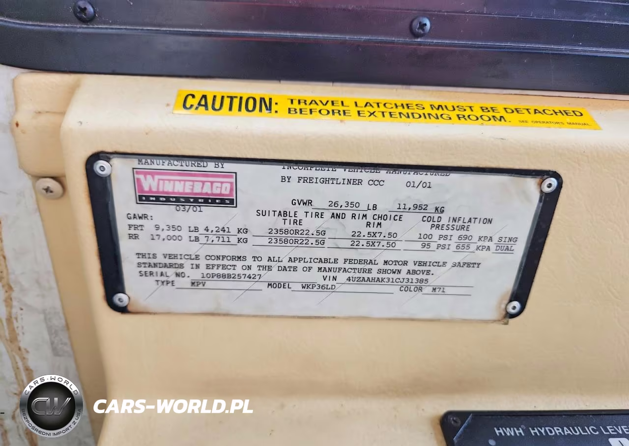 2001 Freightliner Chassis X Line Motor Home VIN:4UZAAHAK31CJ31385 - 10