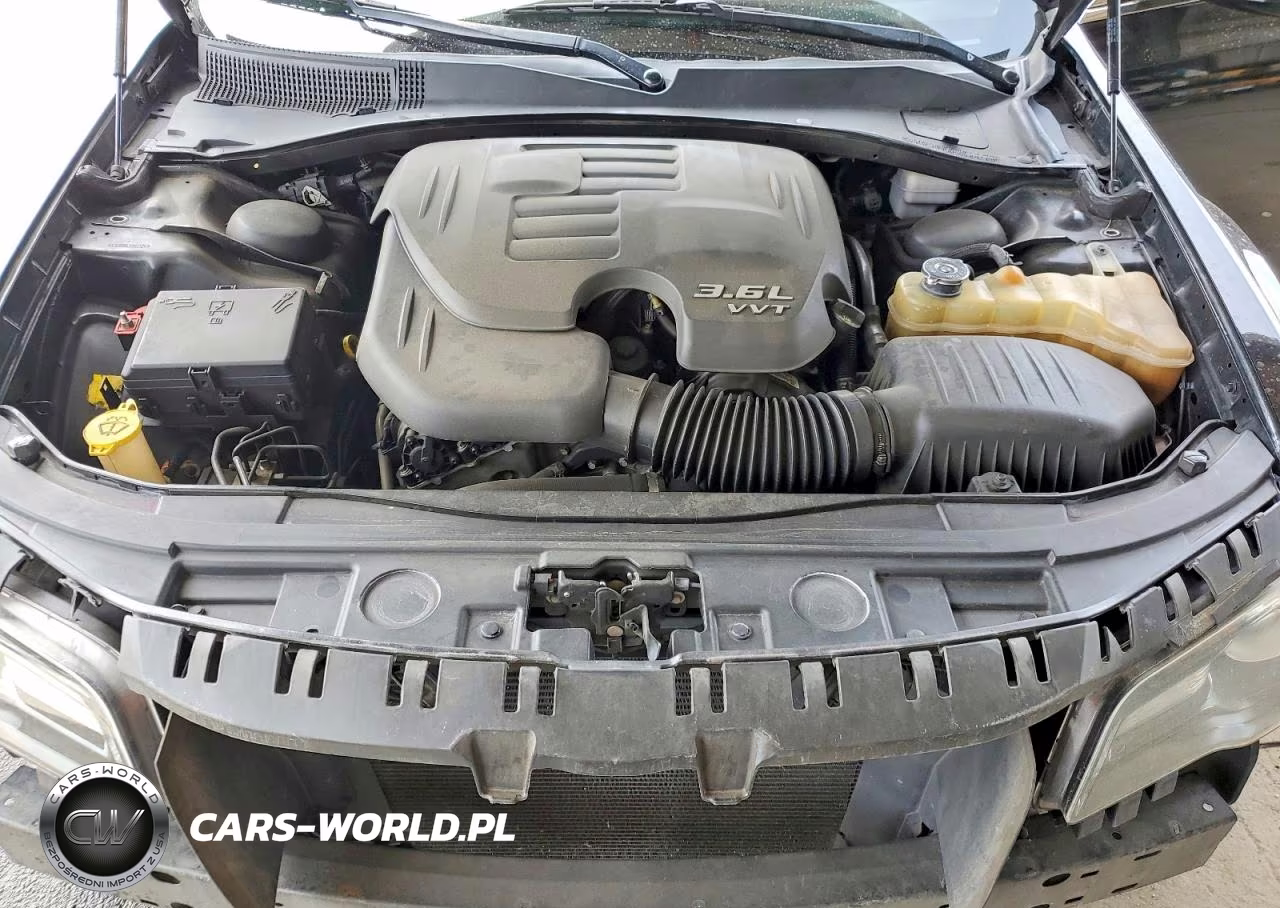 2012 Chrysler 300 S VIN:2C3CCABG3CH115247 - 11