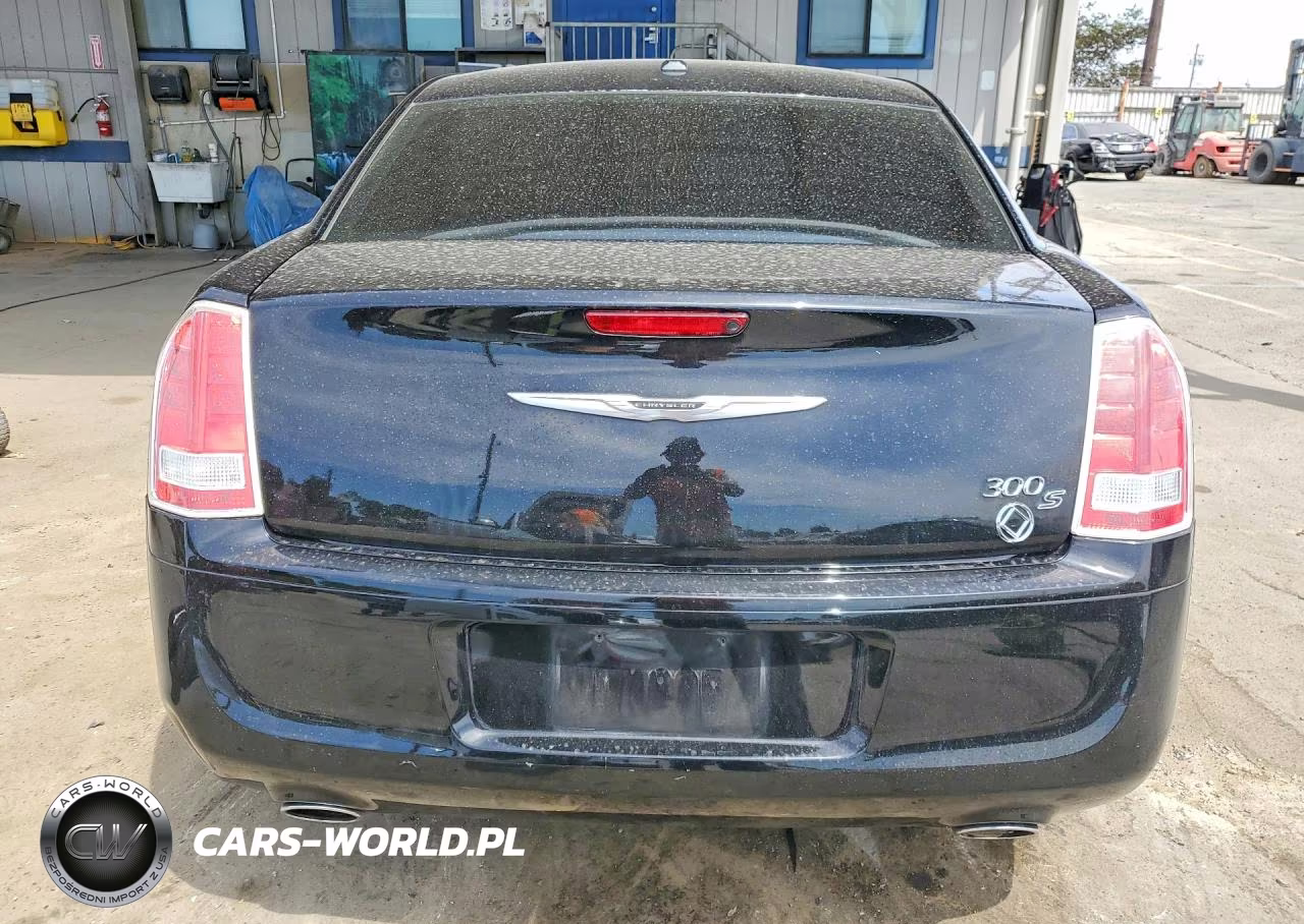 2012 Chrysler 300 S VIN:2C3CCABG3CH115247 - 6