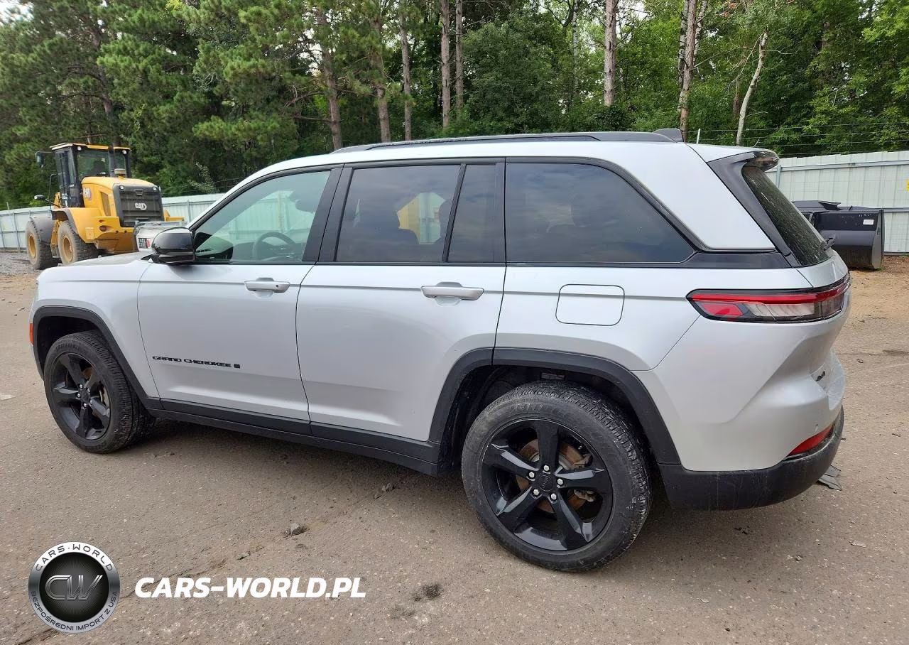2024 Jeep Grand Cherokee Laredo VIN:1C4RJHAG3R8590644 - 2