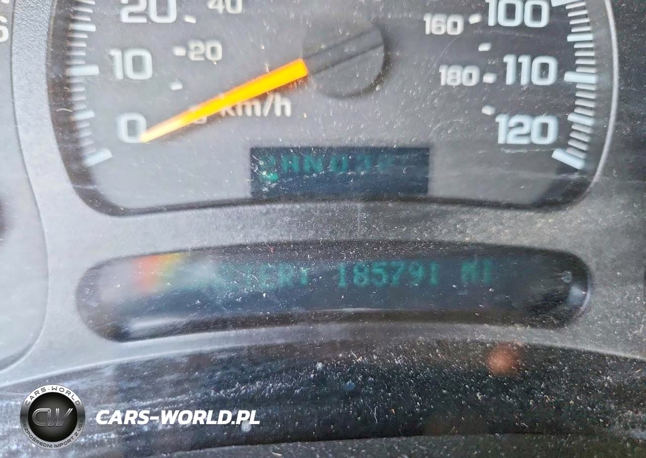 2005 Chevrolet Silverado C1500 VIN:1GCEC14X15Z133024 - 9