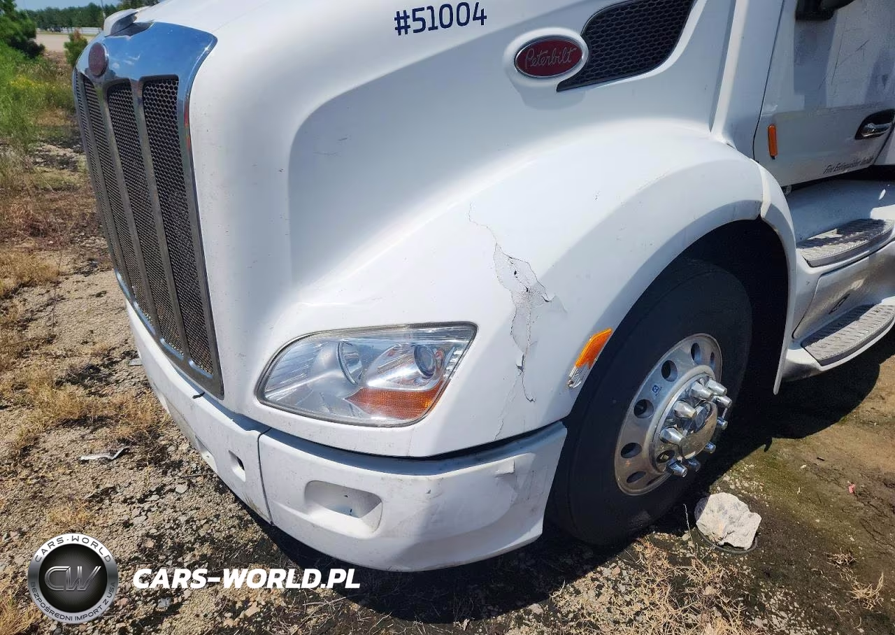 2016 Peterbilt 579 Semi Truck VIN:1XPBDP8X2GD371220 - 13