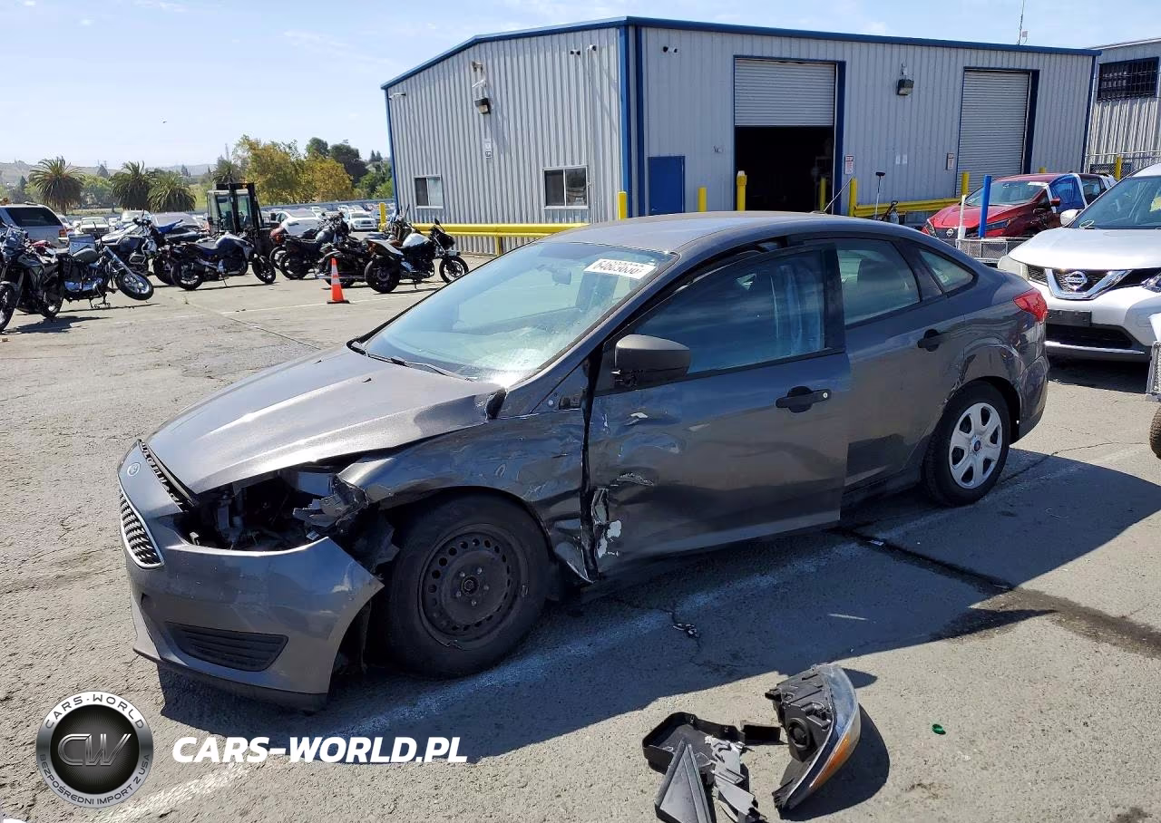 2016 Ford Focus S – zdjęcie 1 z 12