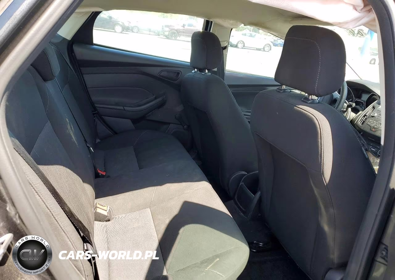 2016 Ford Focus S VIN:1FADP3E27GL221540 - 10