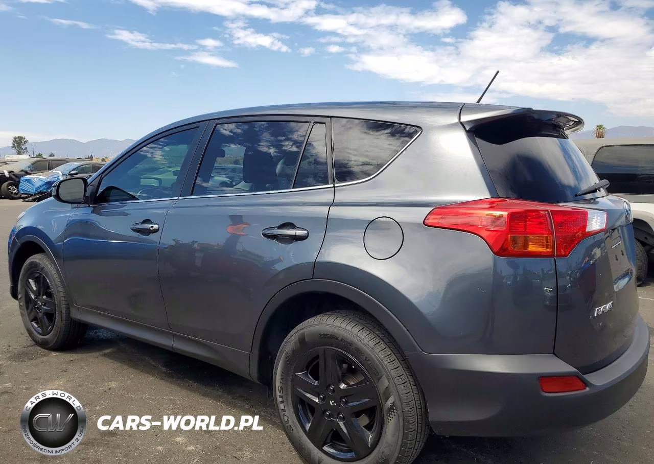 2015 Toyota Rav4 Le VIN:JTMZFREV6FD063295 - 2