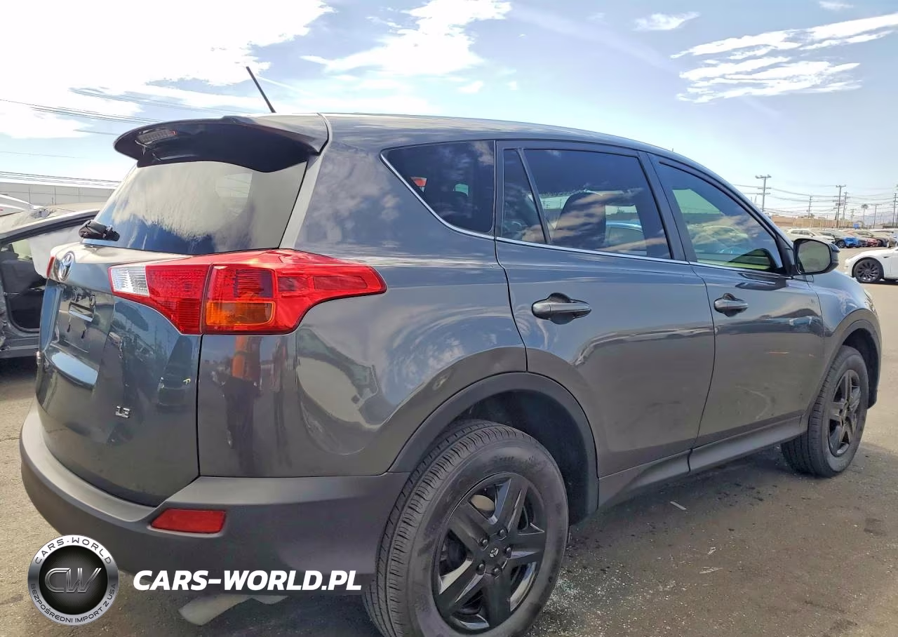 2015 Toyota Rav4 Le VIN:JTMZFREV6FD063295 - 3