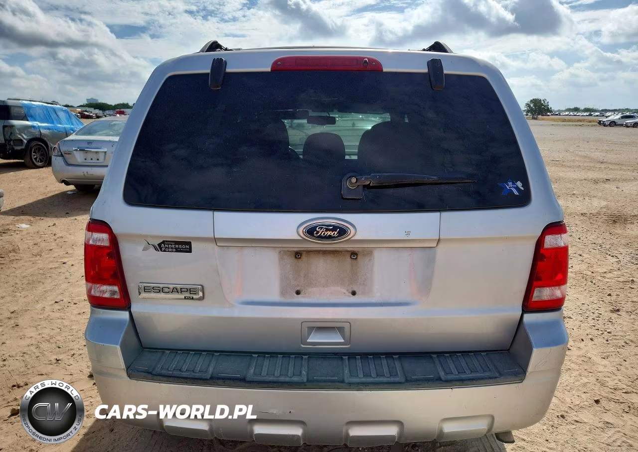 2010 Ford Escape Xlt VIN:1FMCU0D72AKD00651 - 6