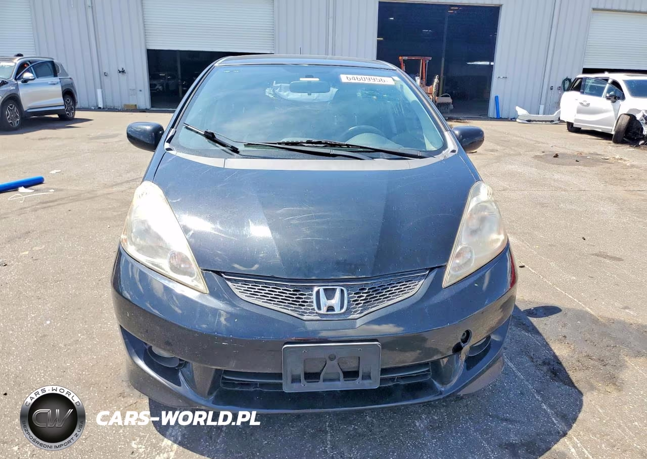 2009 Honda Fit Sport VIN:JHMGE884X9S003719 - 5