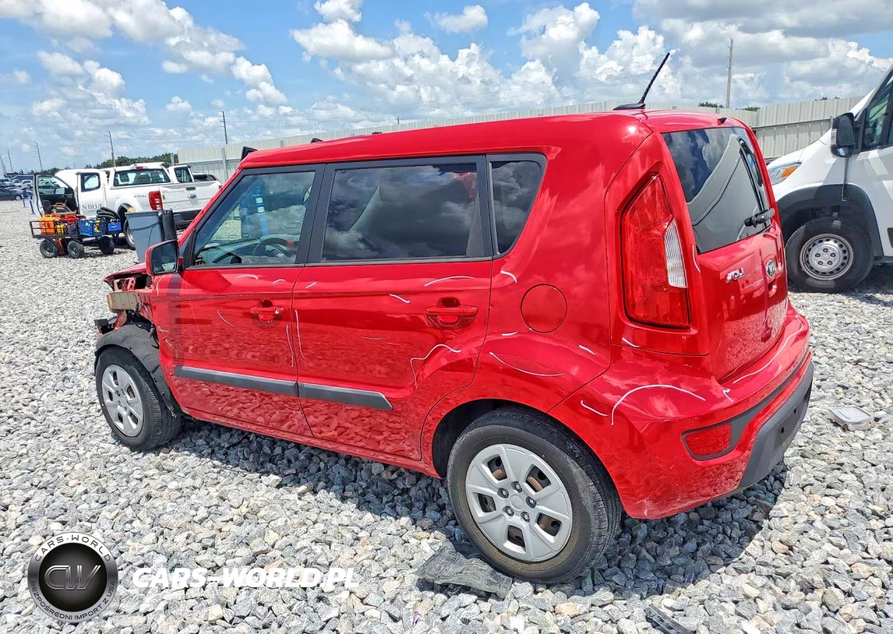 2013 Kia Soul Base VIN:KNDJT2A5XD7630428 - 2