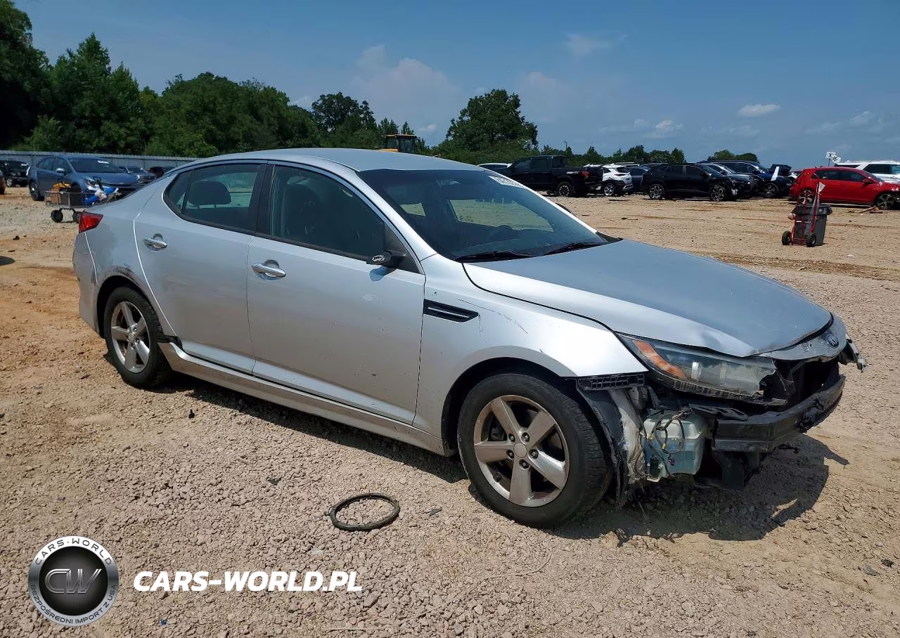 2014 Kia Optima Lx VIN:5XXGM4A79EG334829 - 4