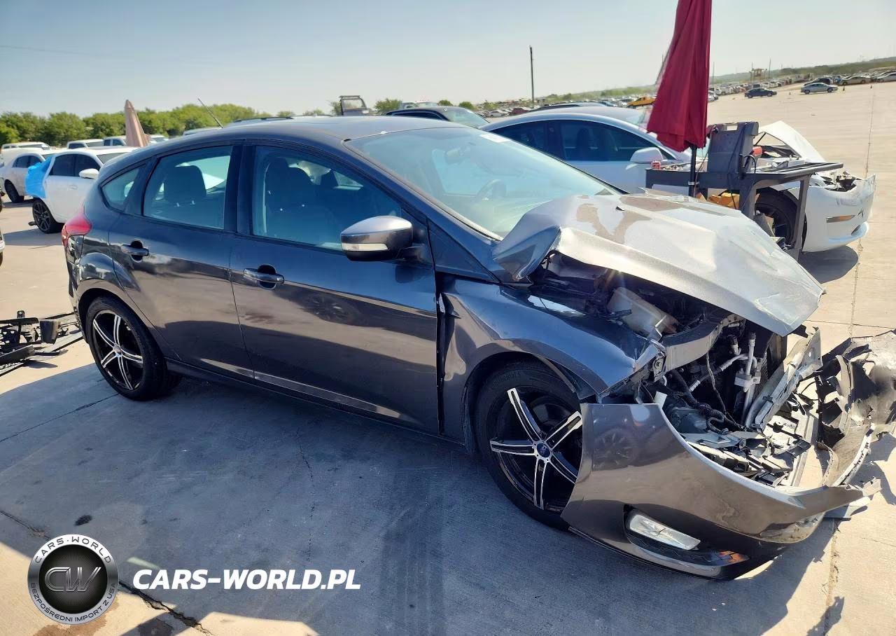 2018 Ford Focus Sel VIN:1FADP3M28JL210961 - 4