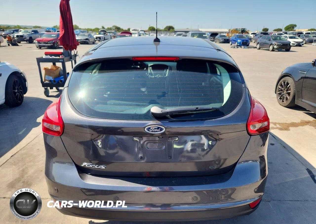 2018 Ford Focus Sel VIN:1FADP3M28JL210961 - 6