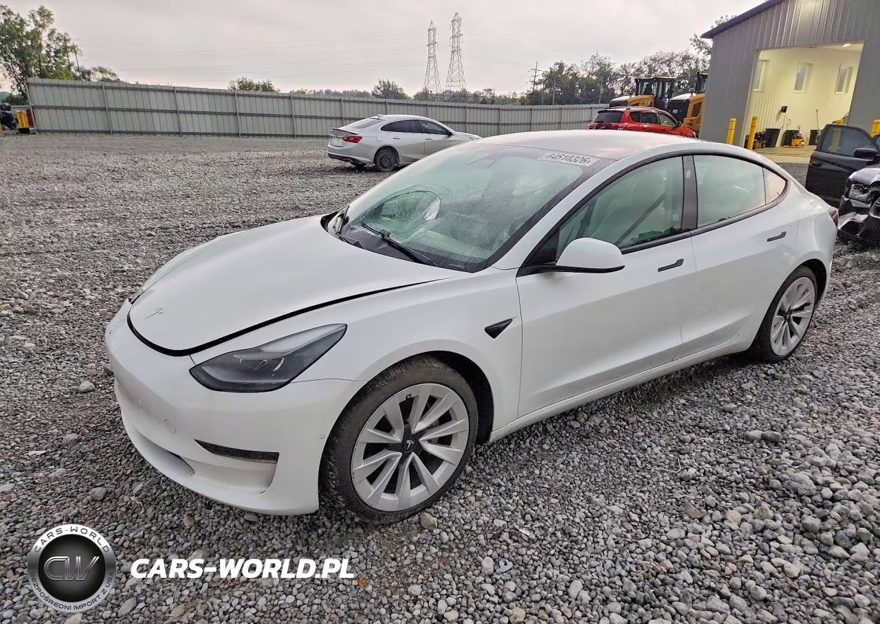 2021 Tesla Model 3 – zdjęcie 1 z 12