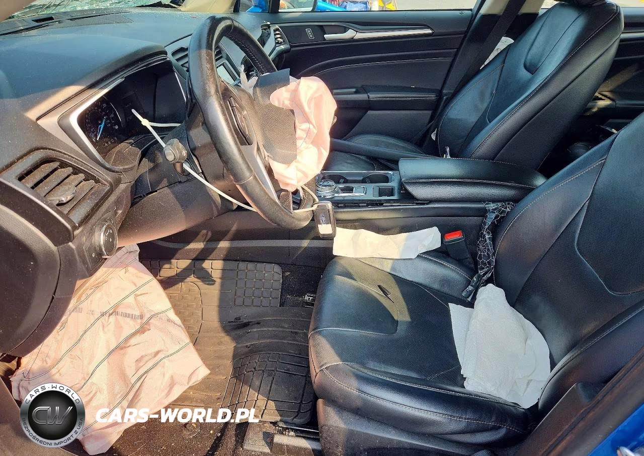 2020 Ford Fusion Titanium VIN:3FA6P0D93LR175139 - 7