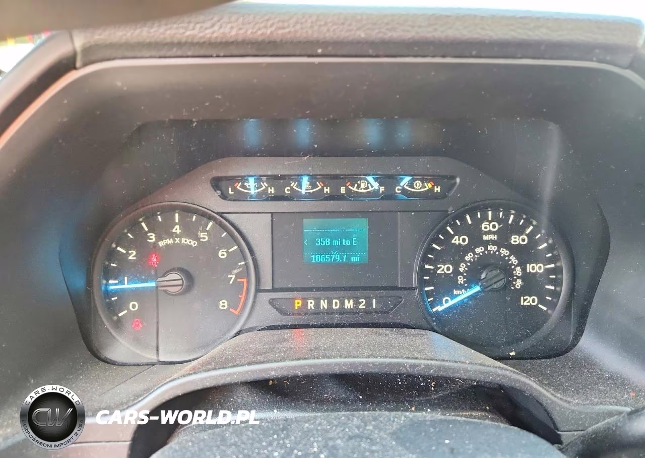 2018 Ford F150 VIN:1FTMF1CB7JKF37621 - 9