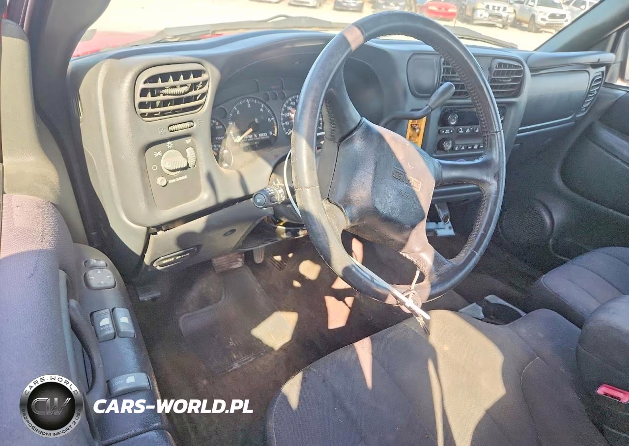 2003 GMC Sonoma VIN:1GTCS19X538126373 - 8