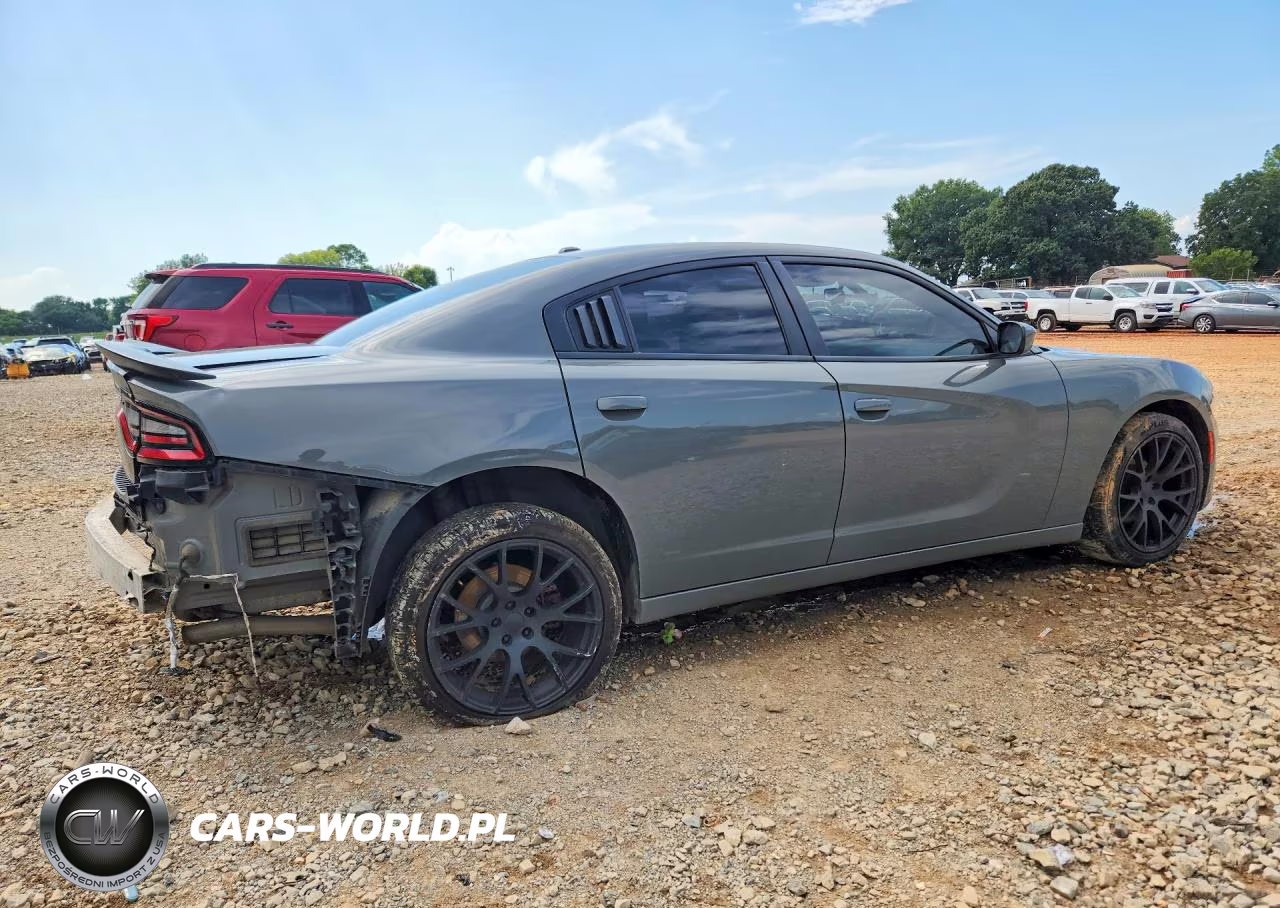 DODGE CHARGER SX VIN:2C3CDXBG2KH625104 - 3
