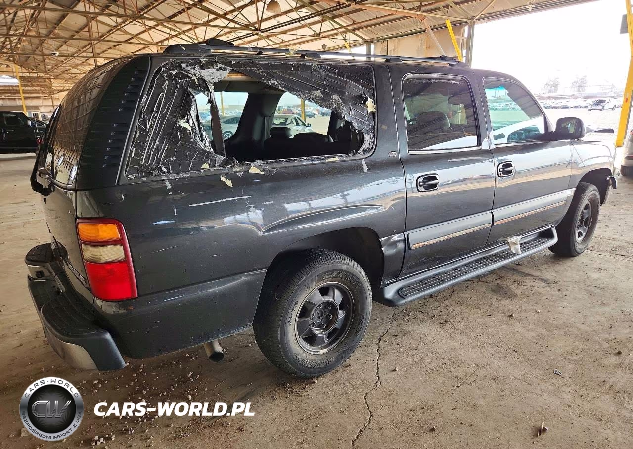 2003 Chevrolet Suburban C1500 VIN:3GNEC16T93G310644 - 3