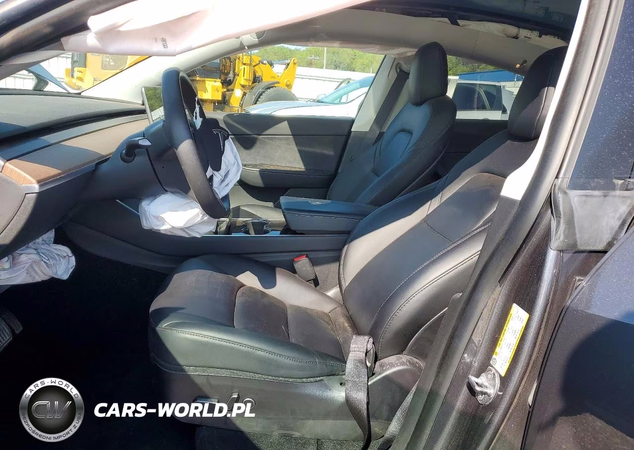 2021 Tesla Model Y VIN:5YJYGDEE1MF074187 - 7