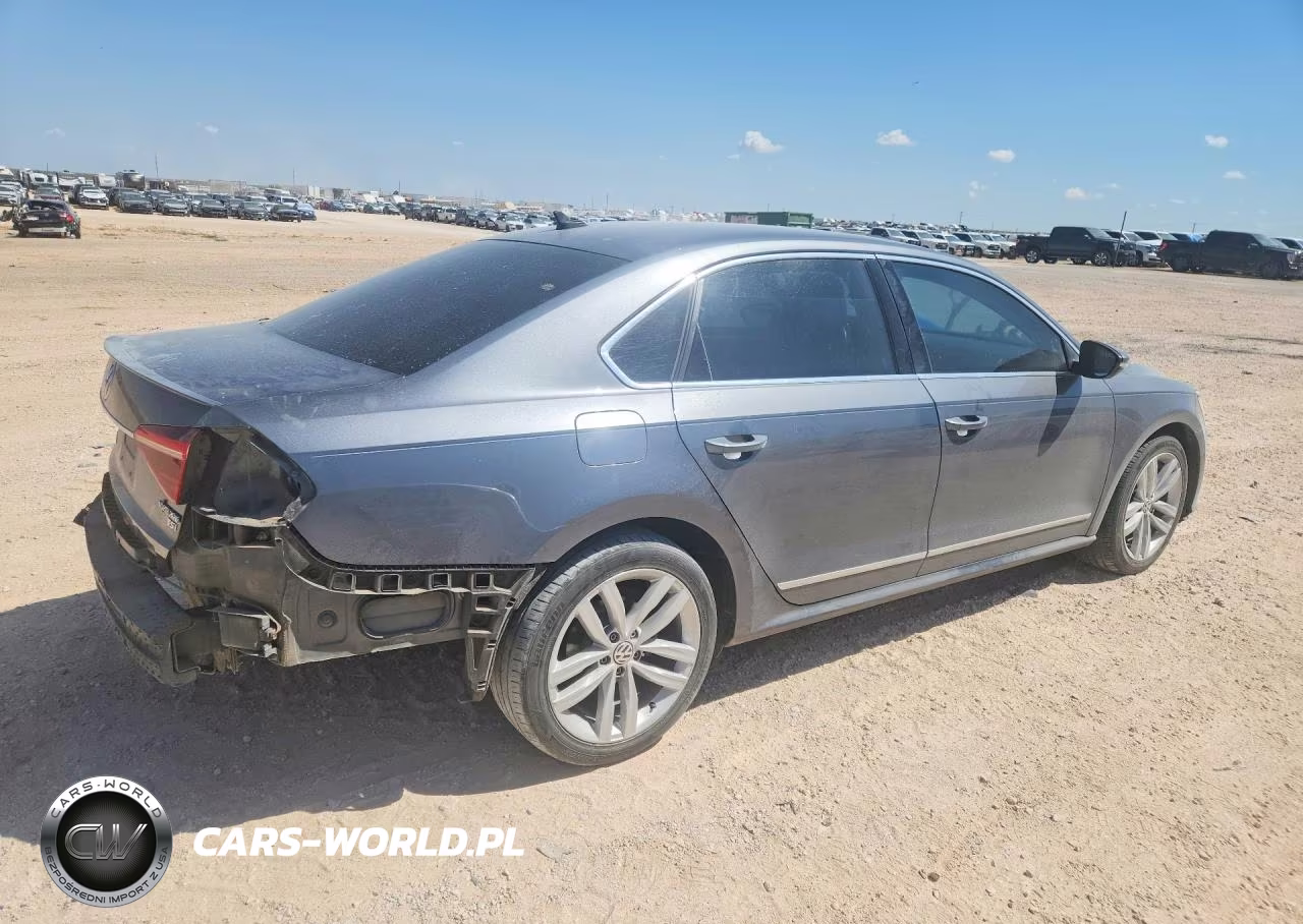 2018 Volkswagen Passat Sel Premium VIN:1VWCA7A34JC008854 - 3