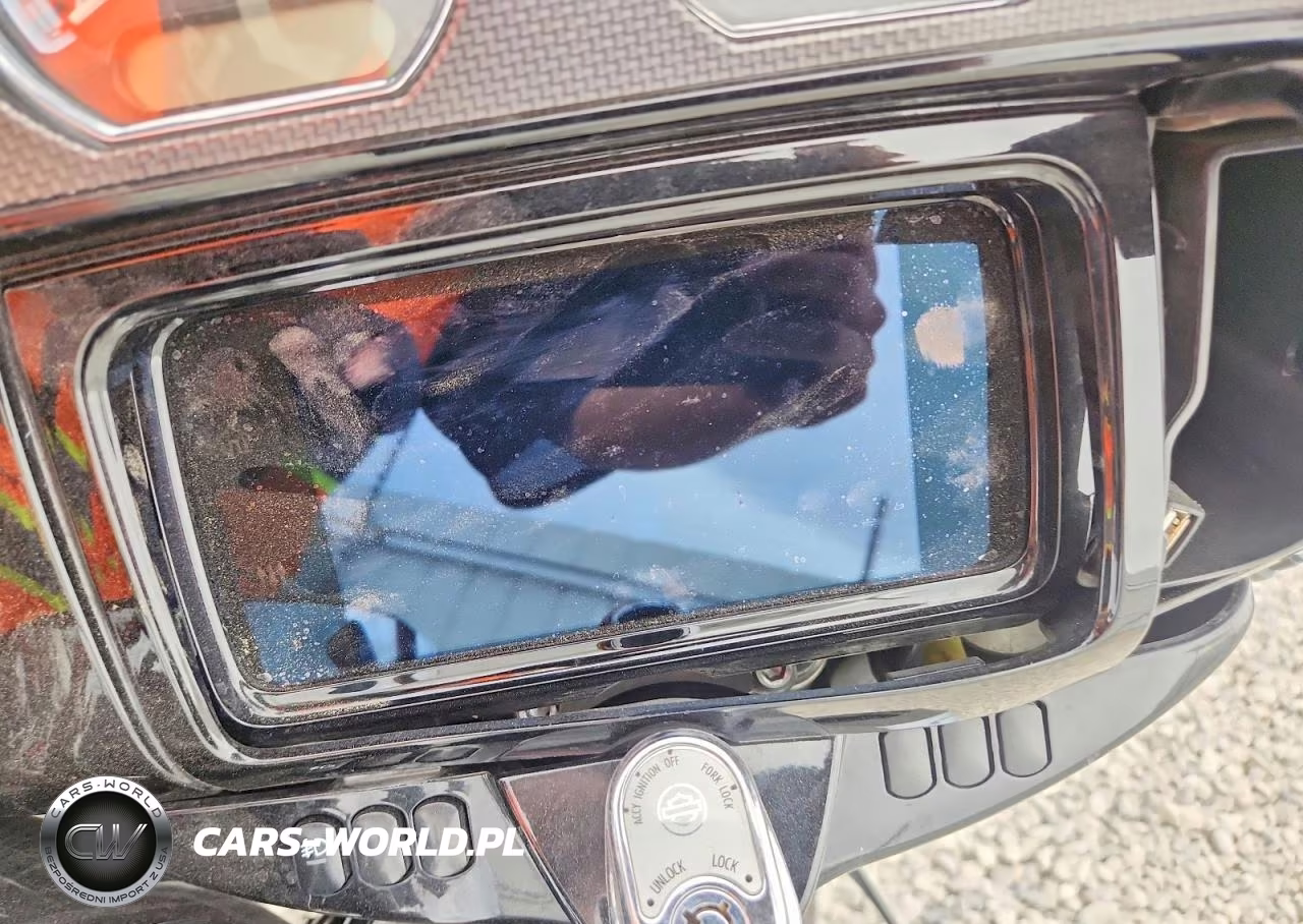2019 Harley-Davidson Flhtk VIN:1HD1KEF11KB648528 - 7