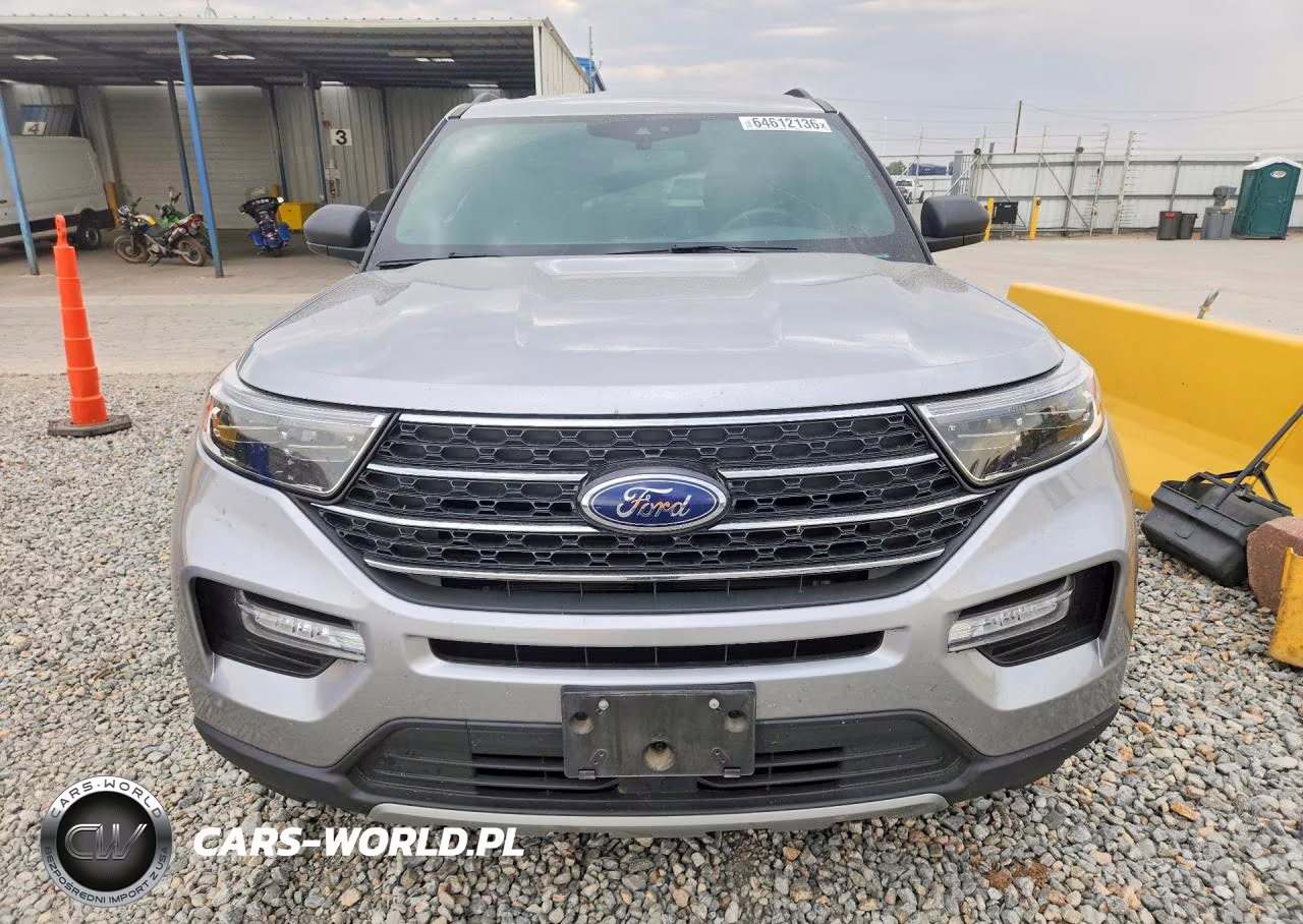2020 Ford Explorer Xlt VIN:1FMSK8DHXLGA39641 - 5