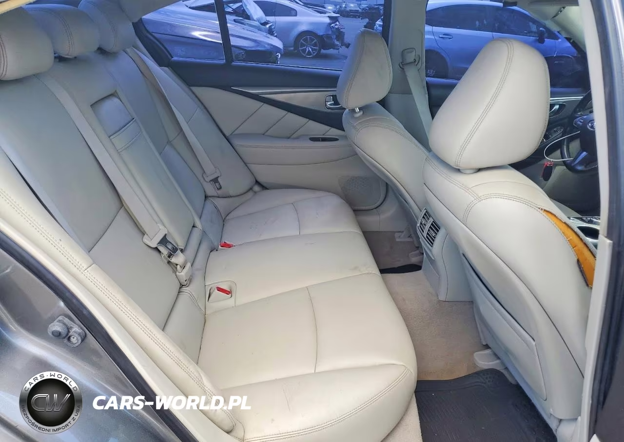 2015 Infiniti Q50 Premium VIN:JN1BV7AP9FM339553 - 10