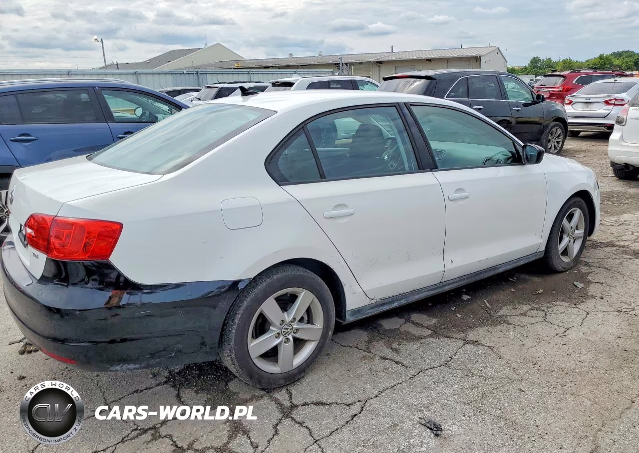 2014 Volkswagen Jetta Tdi VIN:3VW3L7AJ9EM310959 - 3