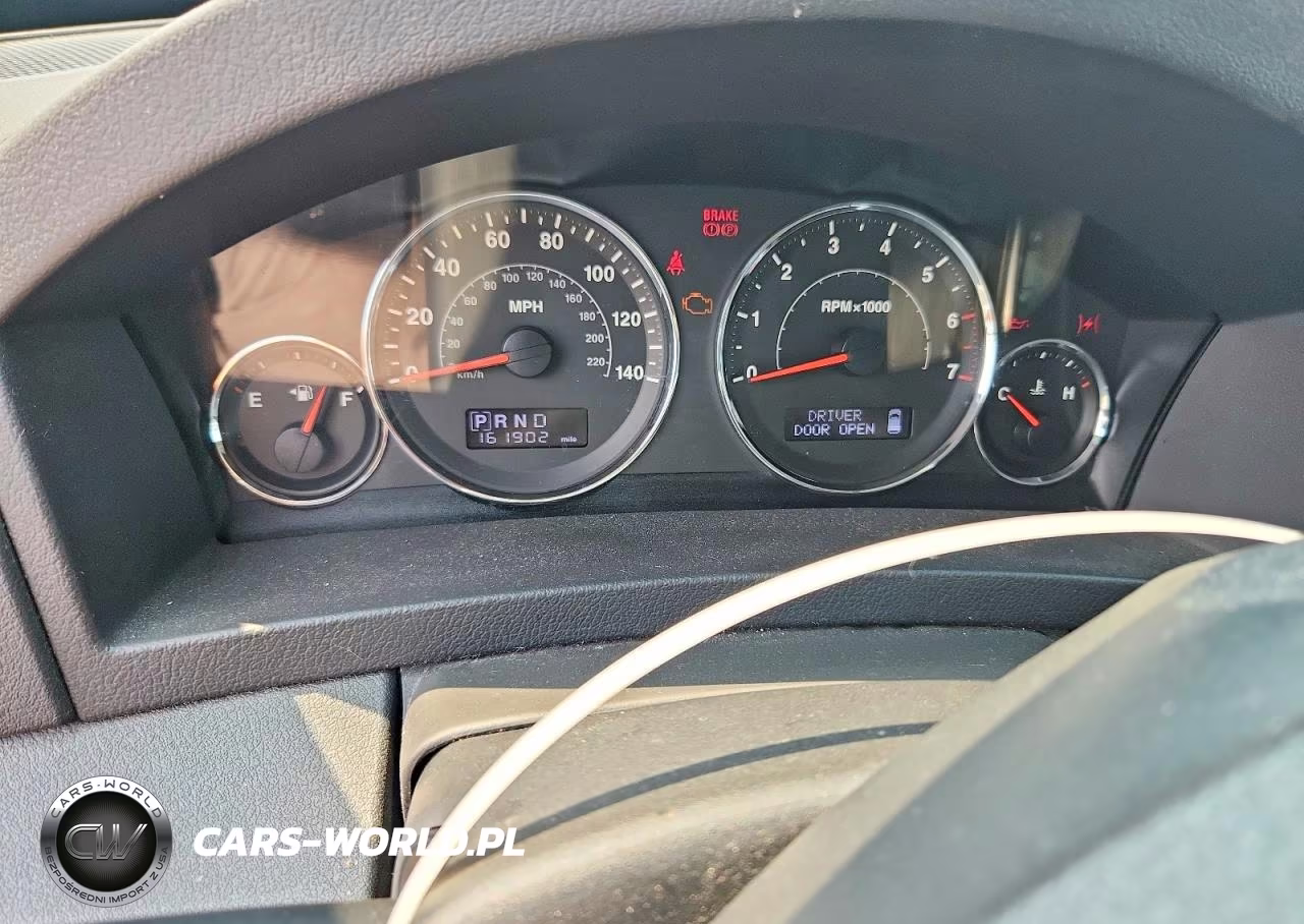 2009 Jeep Grand Cherokee Laredo VIN:1J8GR48K79C549281 - 9