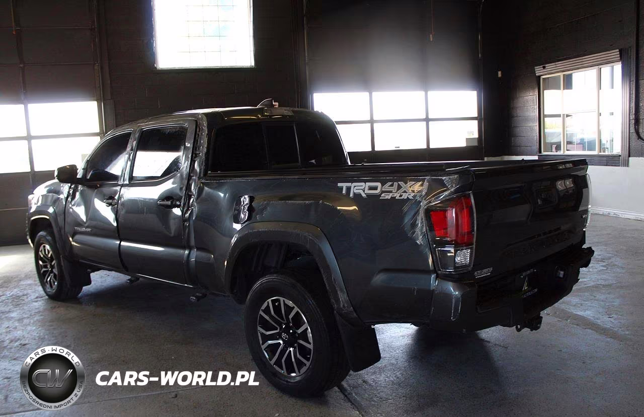 2023 Toyota Tacoma Trd Sport VIN:3TMDZ5BNXPM141002 - 4