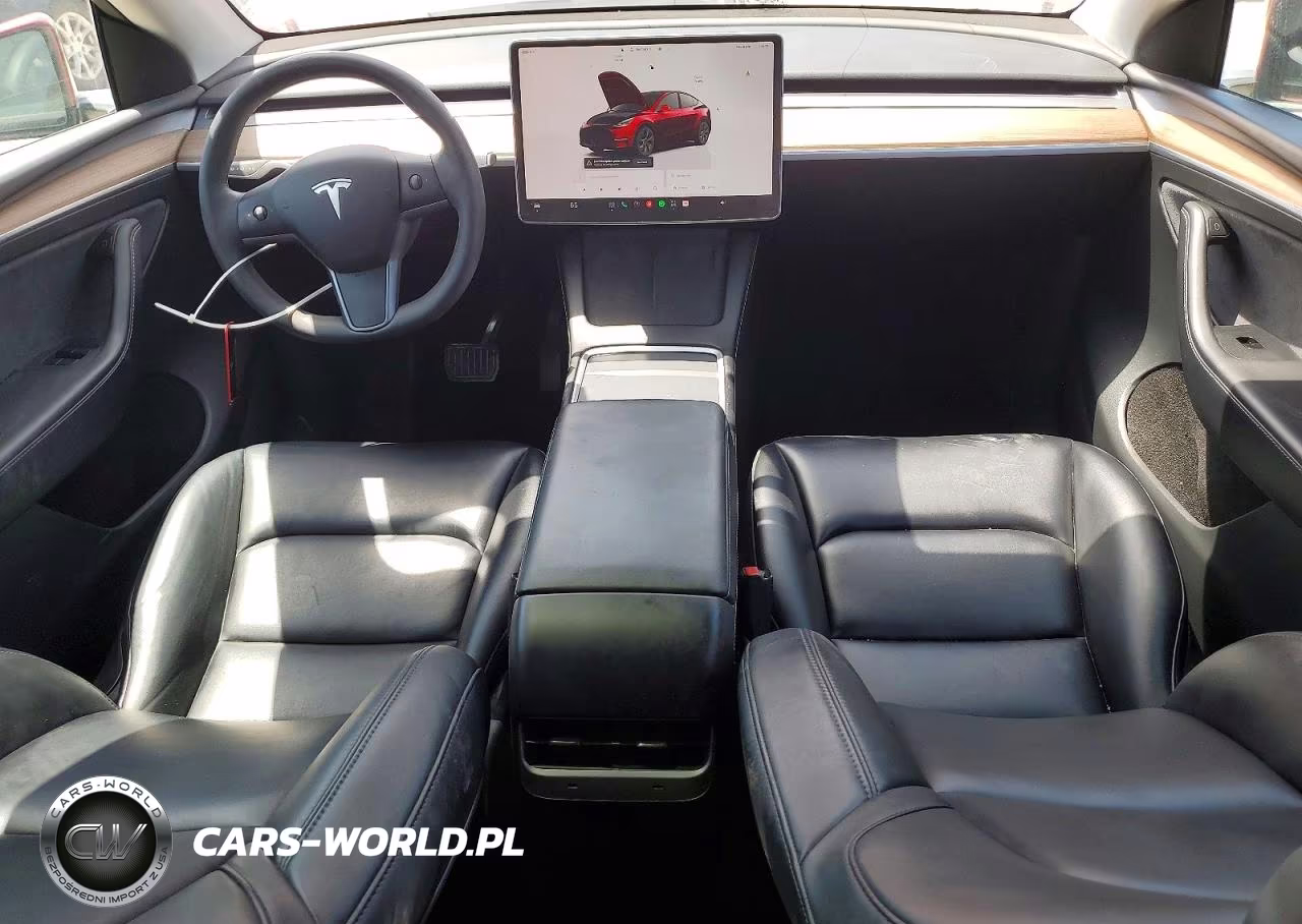 2025 Tesla Model Y VIN:7SAYGAEE9SF247453 - 8