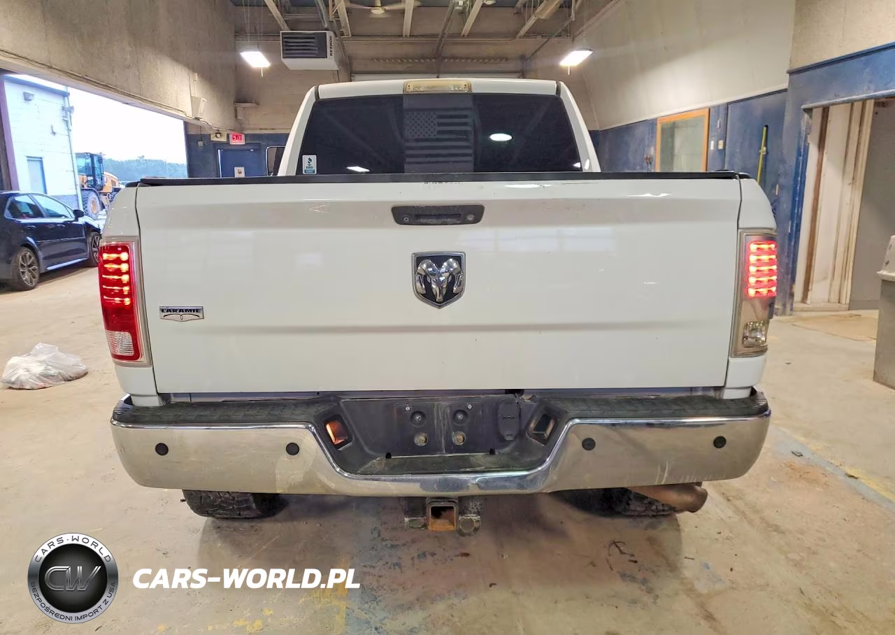 2014 Ram 2500 Laramie VIN:3C6UR5FJ9EG119499 - 6