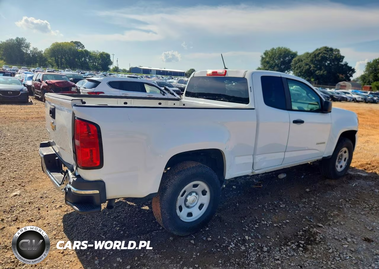 2015 Chevrolet Colorado VIN:1GCHSAEA3F1214214 - 3