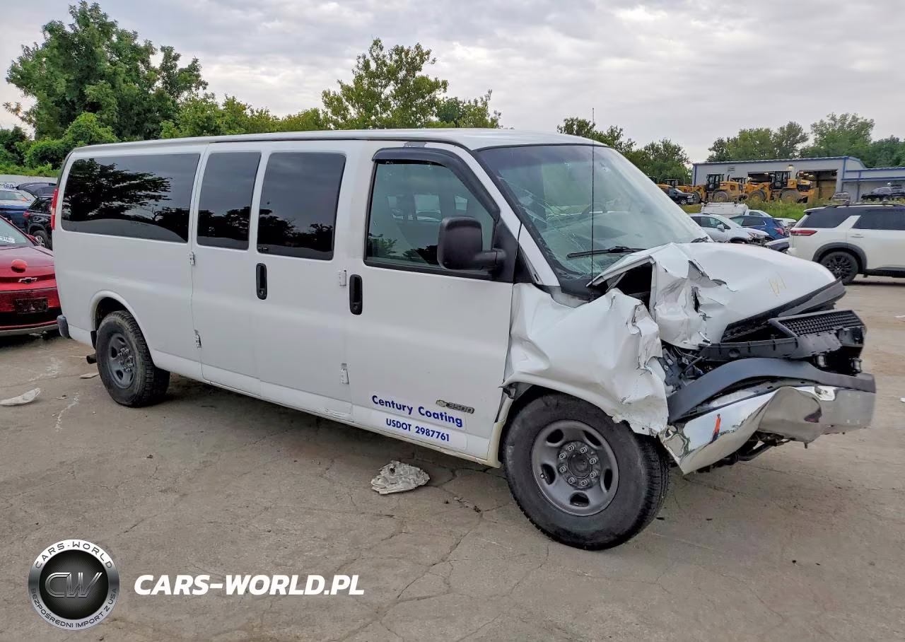 2019 Chevrolet Express G3500 Lt VIN:1GAZGPFG1K1296507 - 4