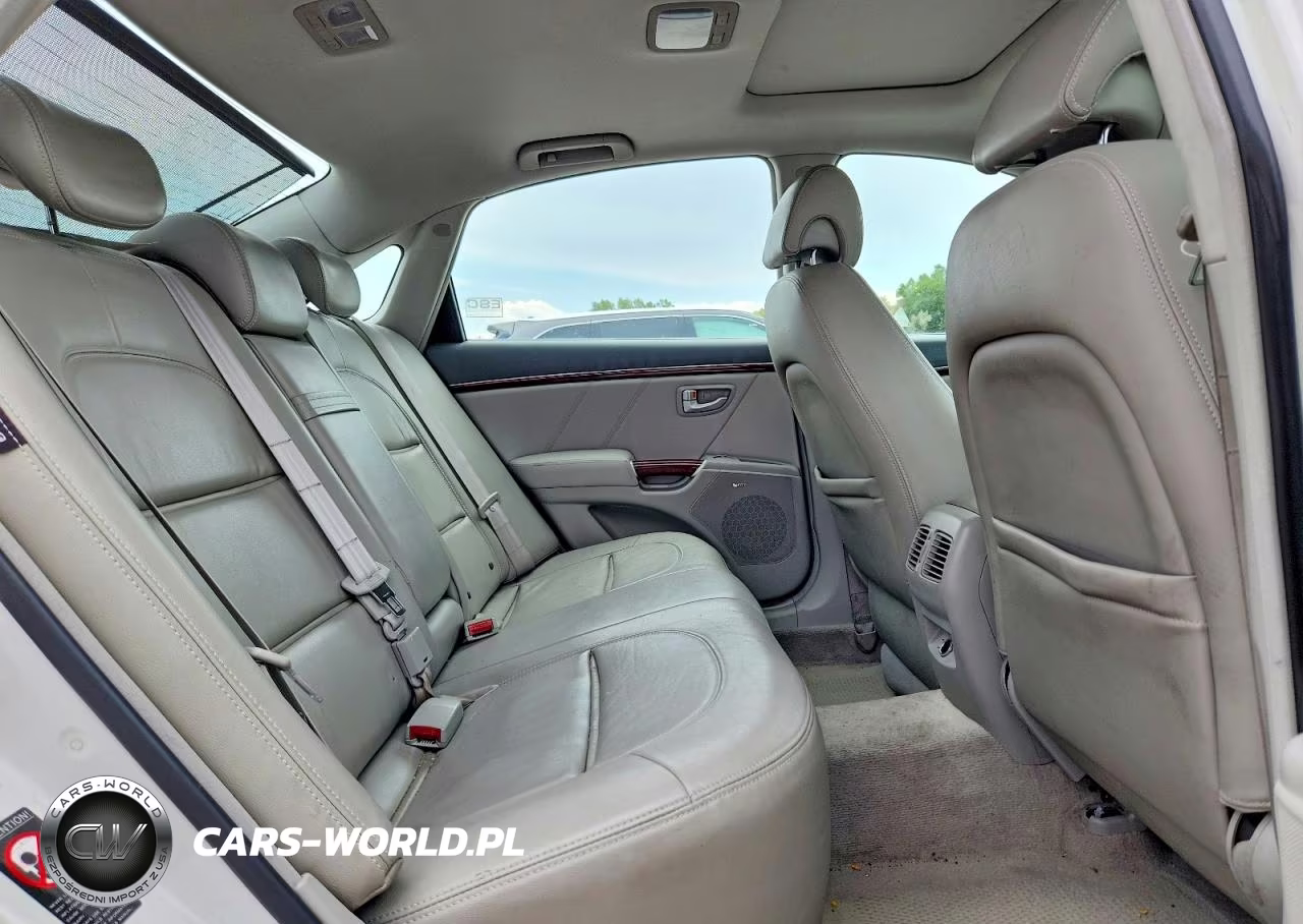 2008 Hyundai Azera Limited VIN:KMHFC46F18A254595 - 10
