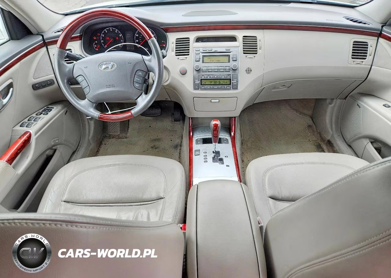 2008 Hyundai Azera Limited VIN:KMHFC46F18A254595 - 8