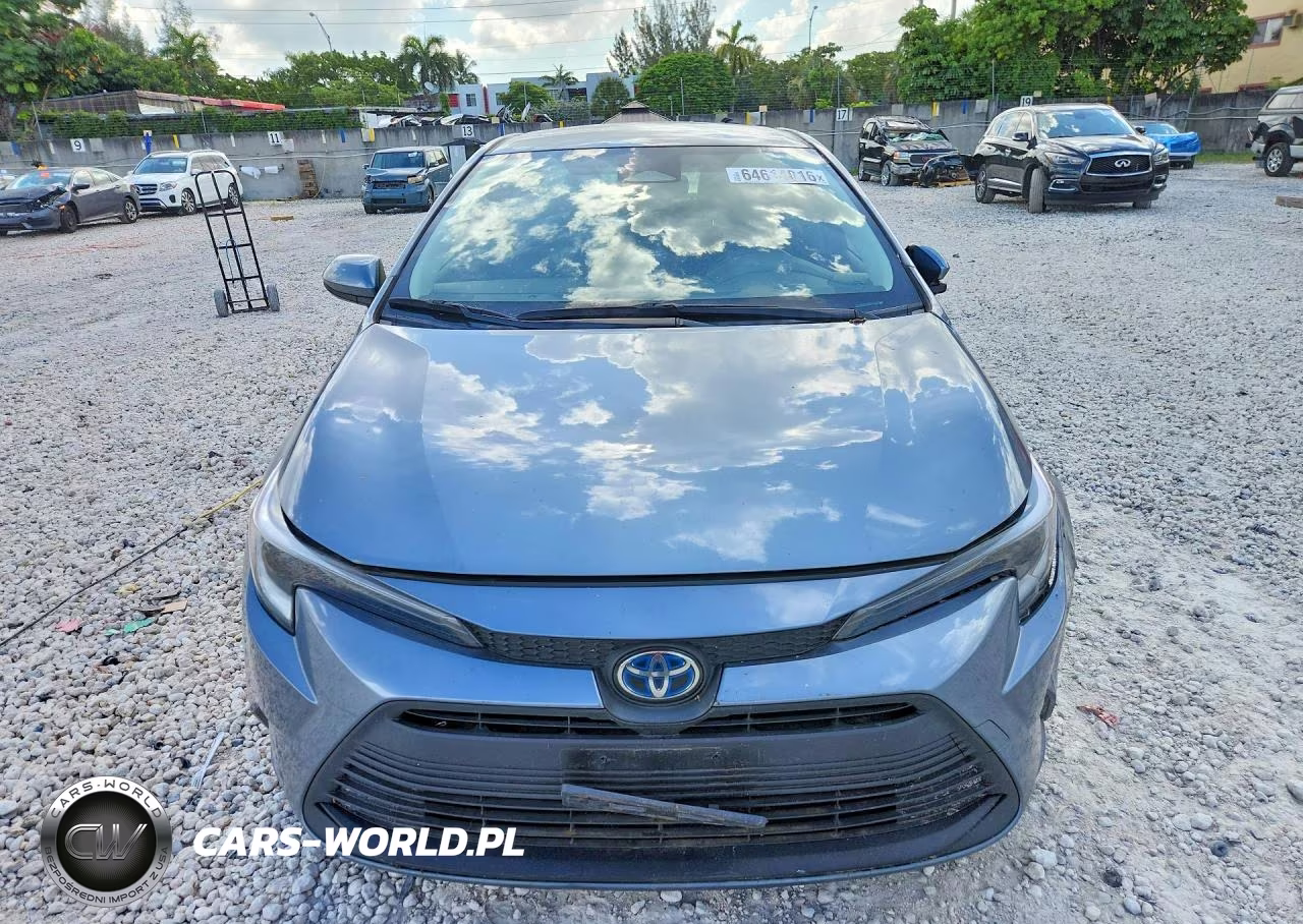 2023 Toyota Corolla Hybrid Le VIN:JTDBCMFE8P3019074 - 5