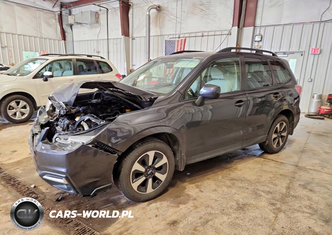 2018 Subaru Forester 2.5I Premium VIN:JF2SJAEC6JG527288 - 1