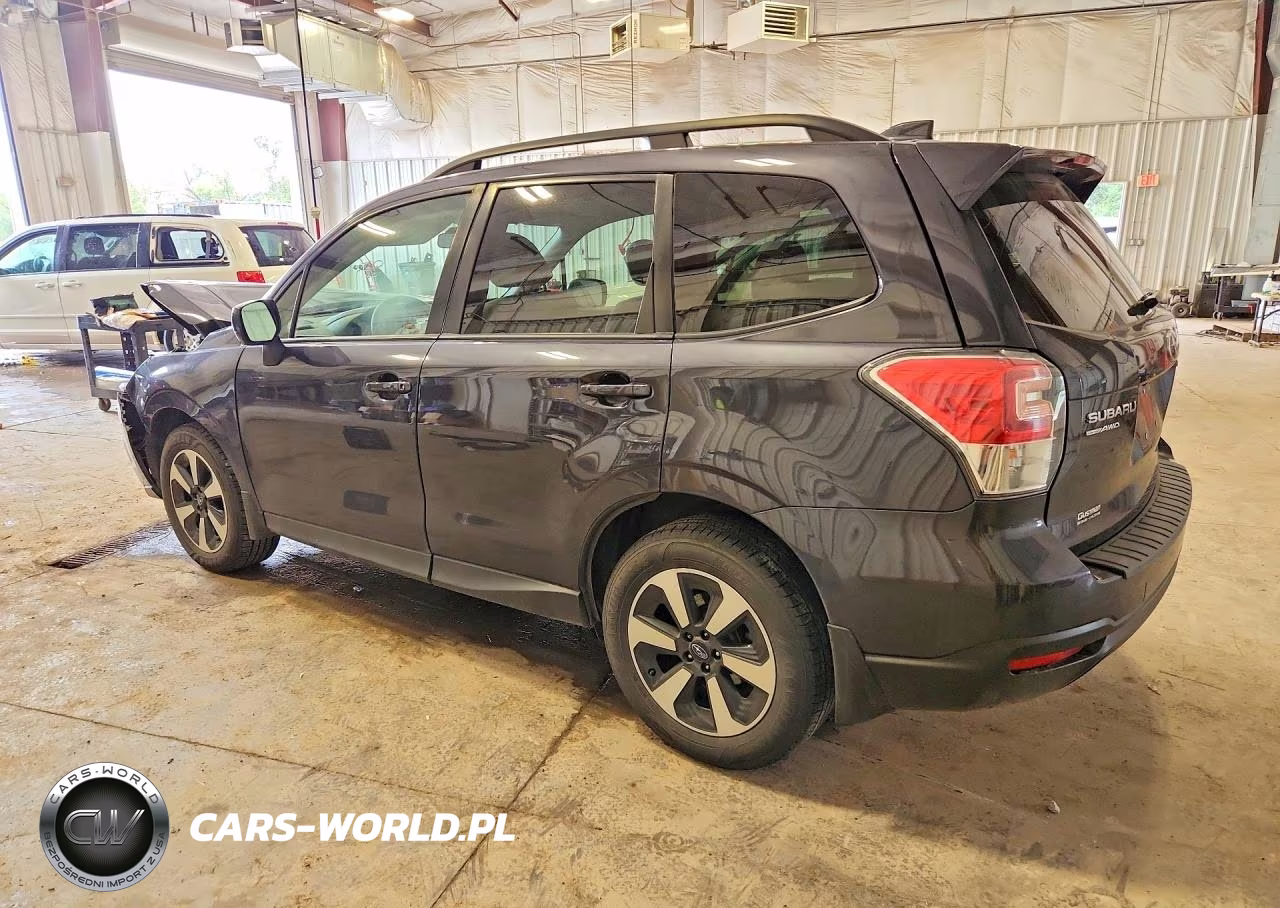 2018 Subaru Forester 2.5I Premium VIN:JF2SJAEC6JG527288 - 2