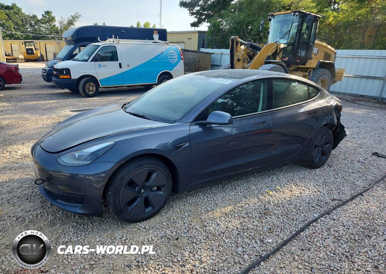 2023 Tesla Model 3 – zdjęcie 1 z 12