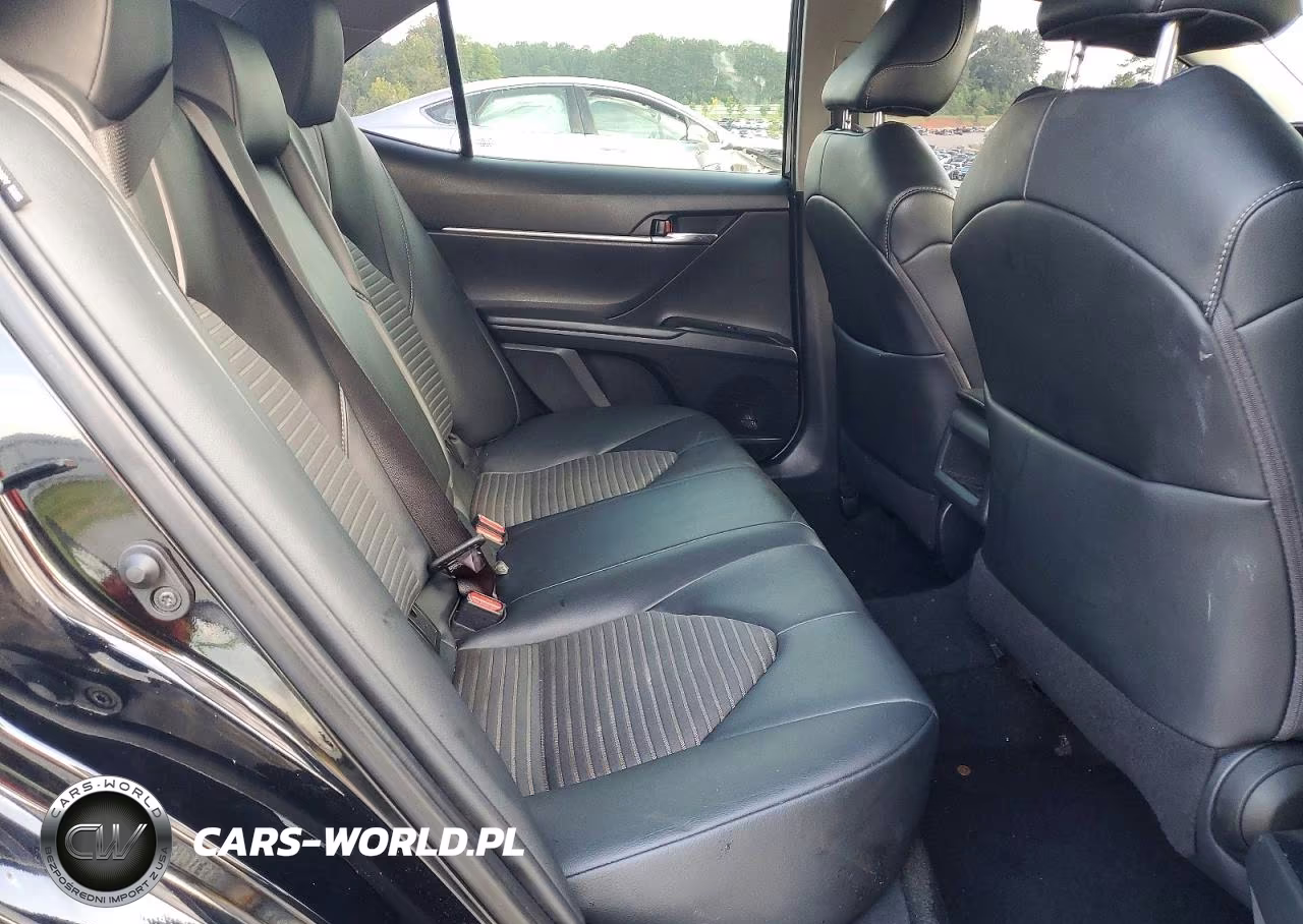 2020 Toyota Camry Se VIN:4T1G11AK0LU902075 - 10