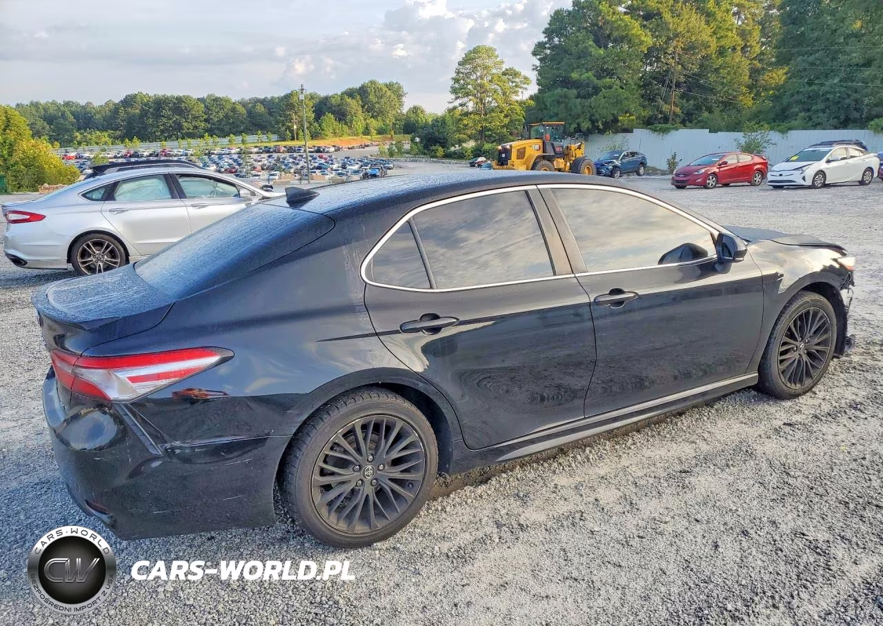 2020 Toyota Camry Se VIN:4T1G11AK0LU902075 - 3